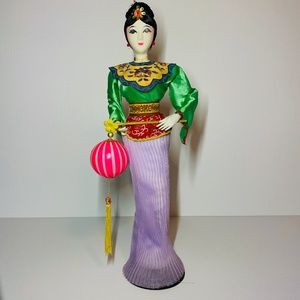 Chinese Girl Doll Holding Lantern Oriental Vintage Dress 15" Dolls Collectors